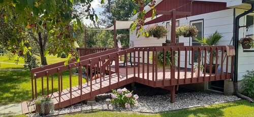 Cozy ranch house located six minutes from downtown Wisconsin Dells.