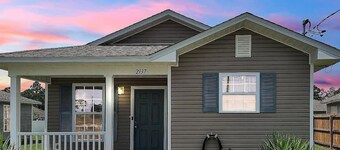 Easy Access to Everything Pensacola + Perdido Key!