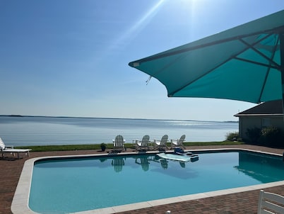 NEW! Gorgeous Waterfront Estate with Saltwater pool, beach and dock