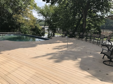 Outdoor pool. Enjoy Florida in Illinois; House on Island with Pool