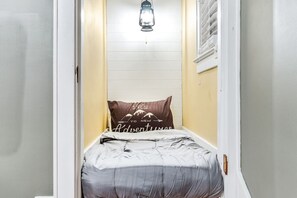 3 Schlafzimmer, Bügeleisen/Bügelbrett, Reisekinderbett, kostenloses WLAN