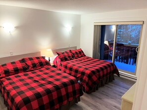 3 bedrooms, desk, iron/ironing board, WiFi