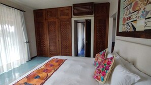 2 bedrooms, free WiFi, bed sheets - Beautiful luxury suite with pool, Free Wifi, Parking   (Tulum, Quintana Roo)