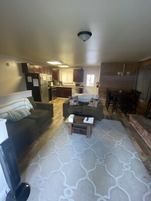 Smart TV, DVD player, stereo