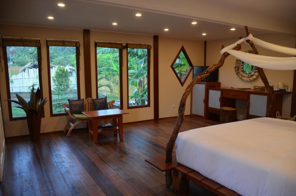 Minibar, Schreibtisch, kostenloses WLAN, Bettwäsche