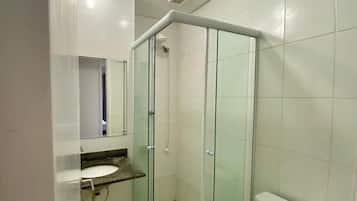 Combined shower/tub, jetted tub, hair dryer, soap