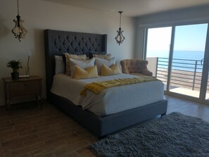 5 bedrooms, iron/ironing board, WiFi, bed sheets - Beautiful house steps from one of the most beautiful beaches in Baja. (Rosarito)