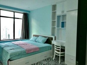 2 Schlafzimmer, Schreibtisch, Bügeleisen/Bügelbrett, kostenloses WLAN
