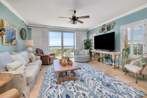 Televisión y reproductor de DVD 