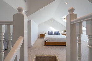 2 camere, ferro/asse da stiro, culla da viaggio, accesso a Internet