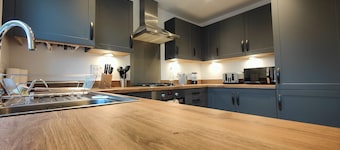 Saxon Corner Emsworth 3bed BRAND NEW HOUSE