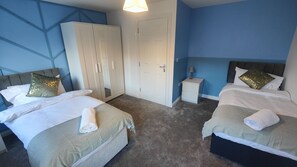 1 bedroom, desk, iron/ironing board, free WiFi