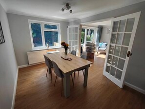 Dining - Piping Green 4Bedroom House (Colden Common)
