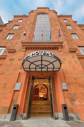 Entrée de l’hébergement