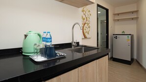 Ảnh chưa phân loại, 3 trong số 32 ảnh, nút