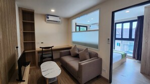 Ảnh chưa phân loại, 4 trong số 32 ảnh, nút
