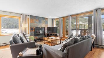 Kondominium (2 Bedrooms) | Fasilitas properti