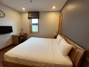 Superior Double Room - HANA Stay Riverside (Hanoi)