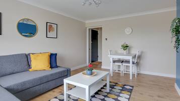 Comfort Apartment | Living area | 32-inch Smart TV with digital channels, TV