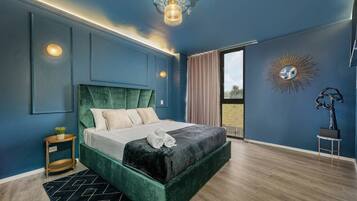 2 多间卧室、办公桌、熨斗/熨衣板、旅行婴儿床