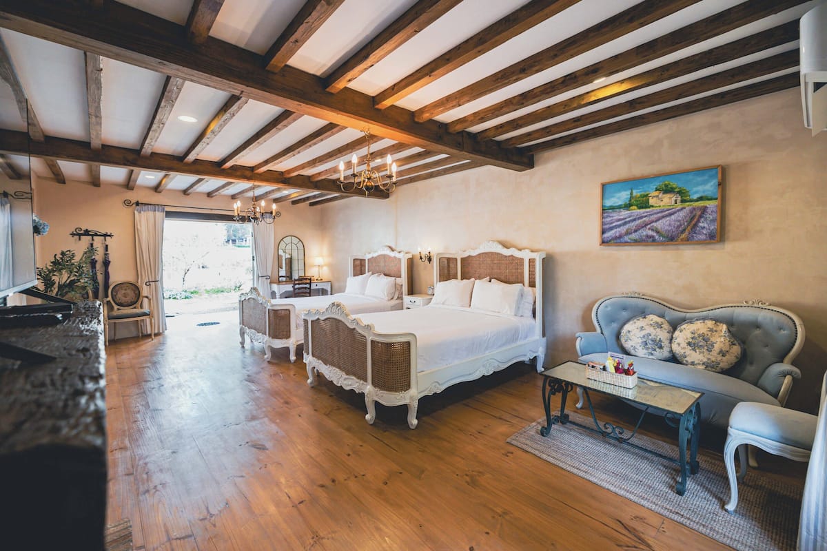 Dome Superior | 迷你吧、房內夾萬、書桌、免費 Wi-Fi