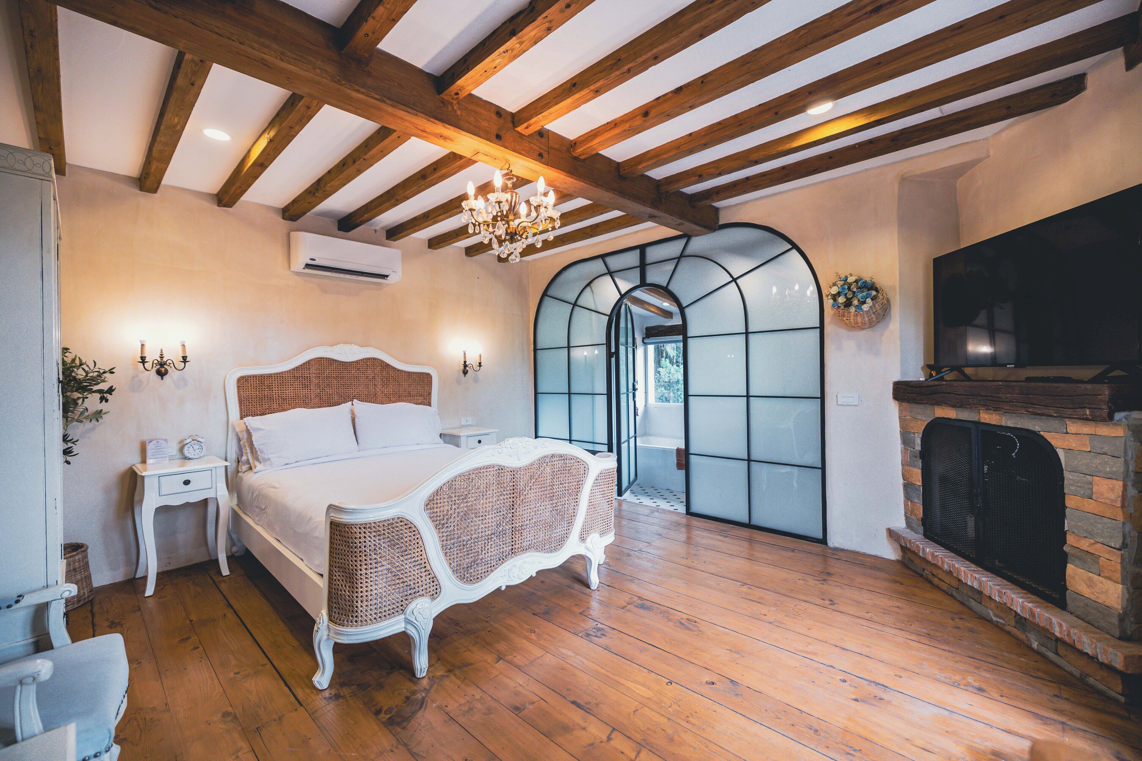 Lotus Villa | 迷你吧、房內夾萬、書桌、免費 Wi-Fi