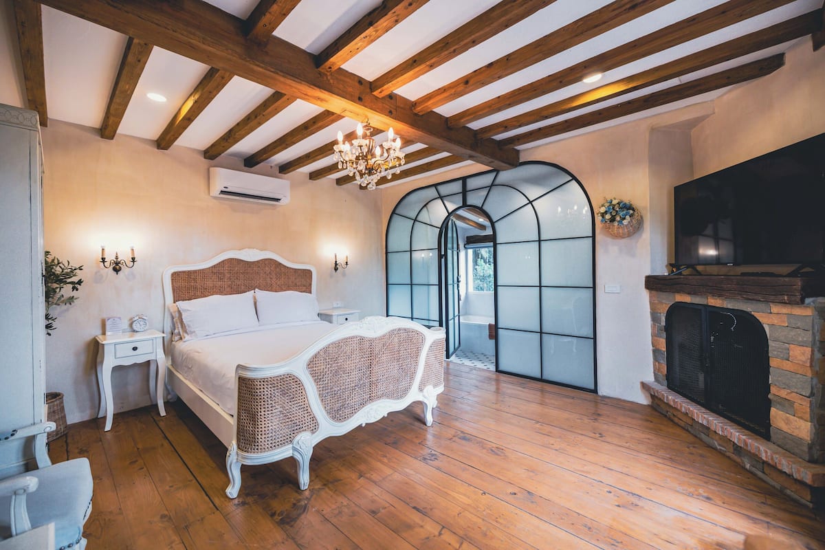 Lotus Villa | 迷你吧、房內夾萬、書桌、免費 Wi-Fi