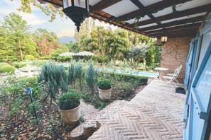 Pool Villa | Minibar, Zimmersafe, Schreibtisch, kostenloses WLAN