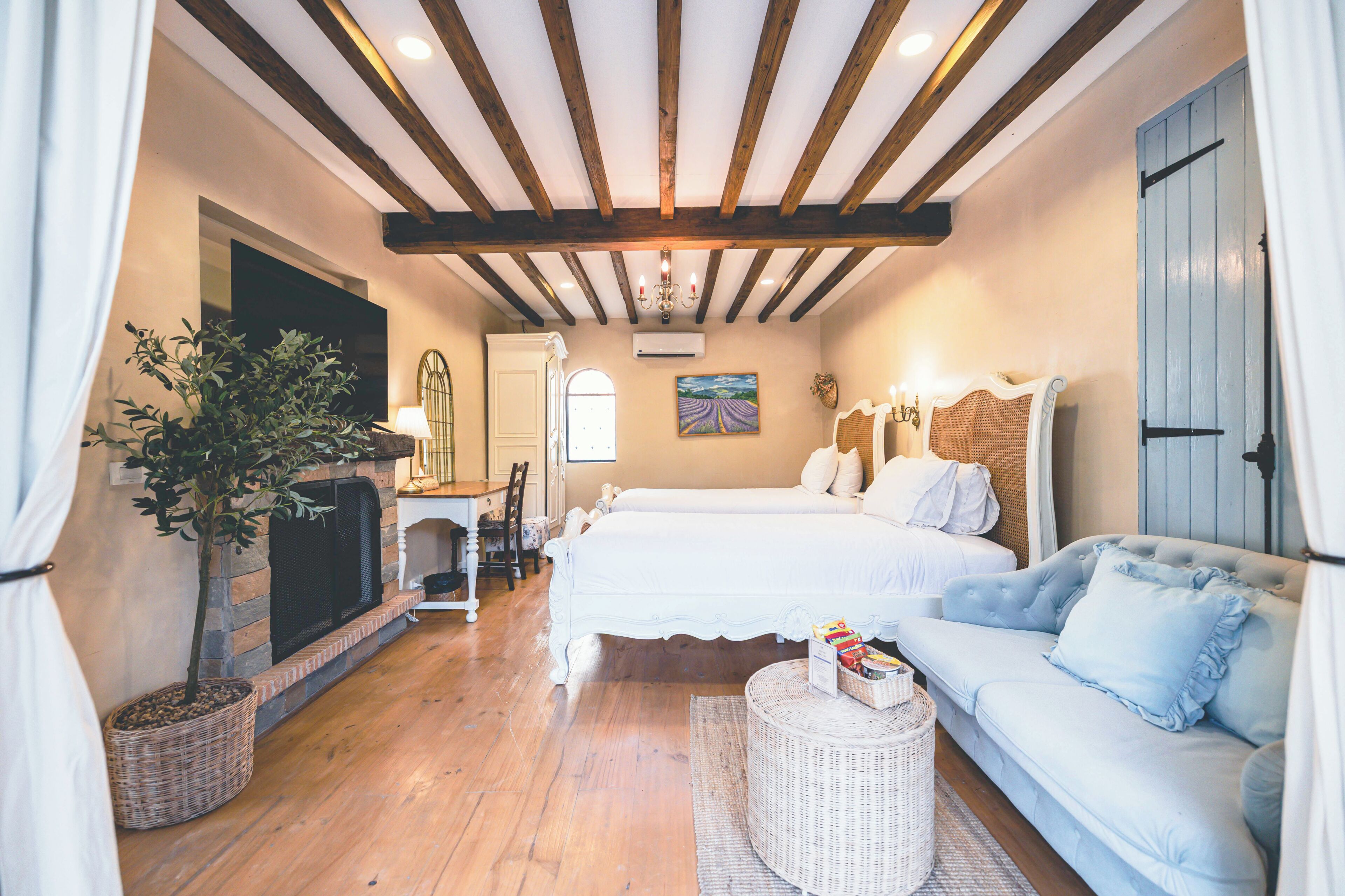 Pool Villa Double Twin | Minibar, in-room safe, desk, free WiFi