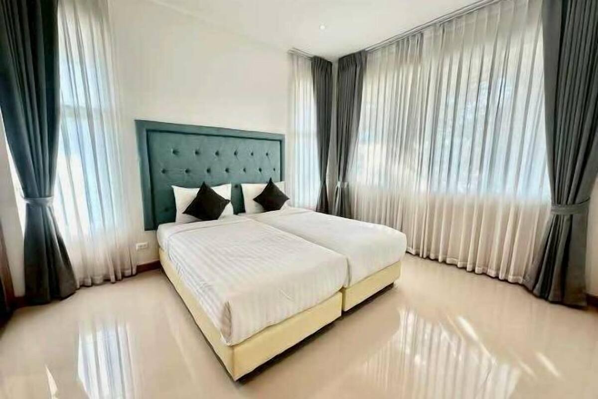4 habitaciones, muebles diferentes, wifi gratis y ropa de cama