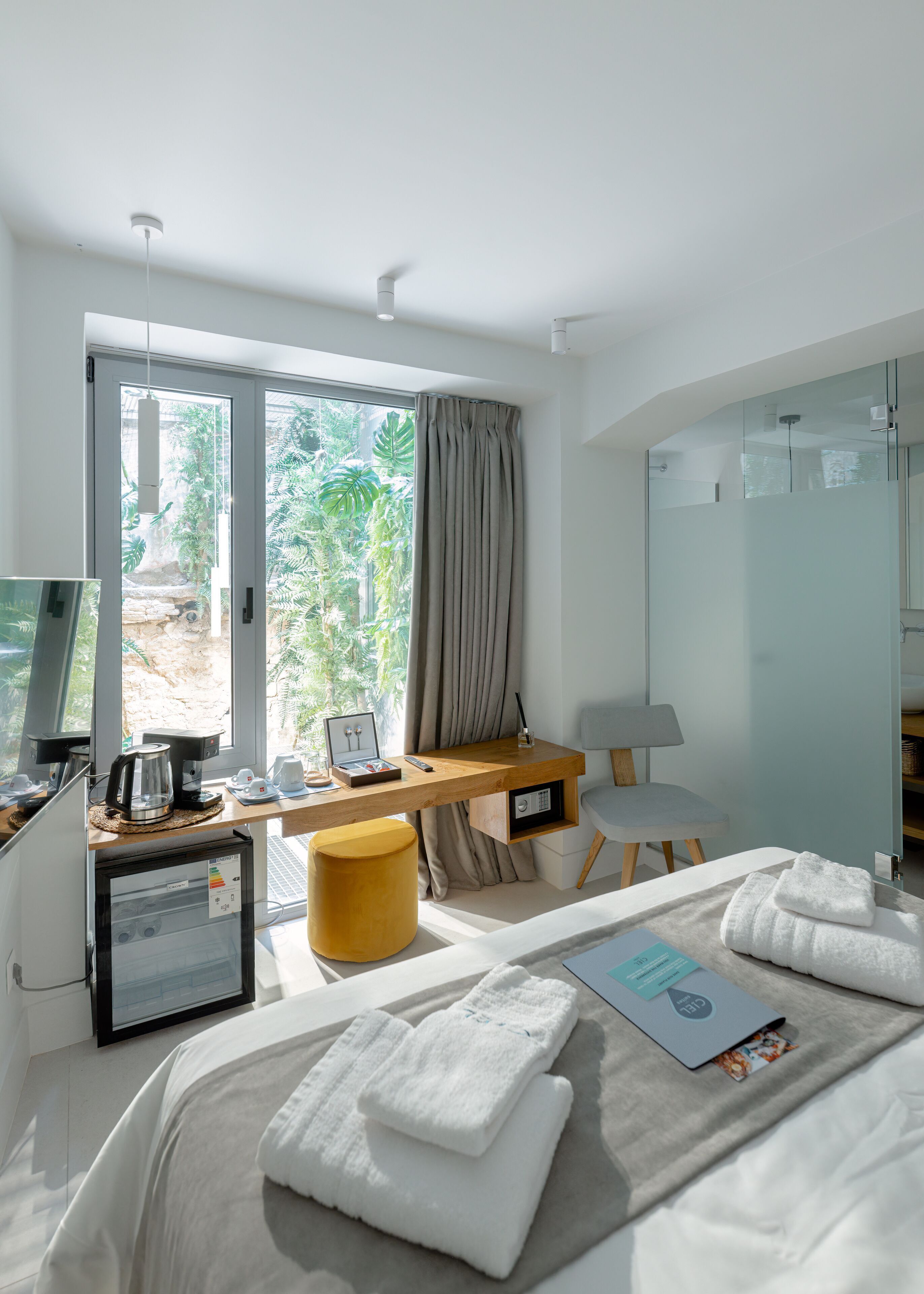 Egyptian cotton sheets, premium bedding, memory-foam beds, in-room safe