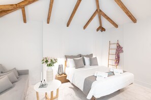 Executive Studio Suite, Terrace | Egyptian cotton sheets, premium bedding, memory foam beds, in-room safe - Ciel Suites Athens (Athens)
