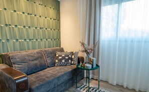 Bügeleisen/Bügelbrett, kostenloses WLAN, Bettwäsche