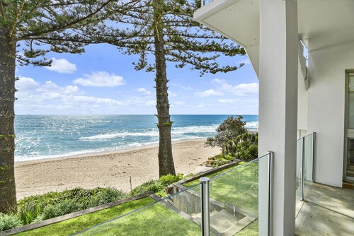 Beachside at The Entrance