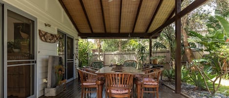 Outdoor dining
