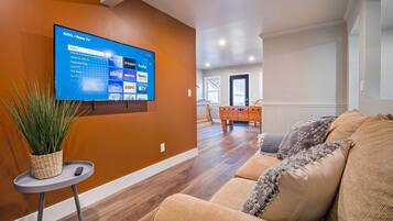 TV, servizi in streaming, impianto stereo