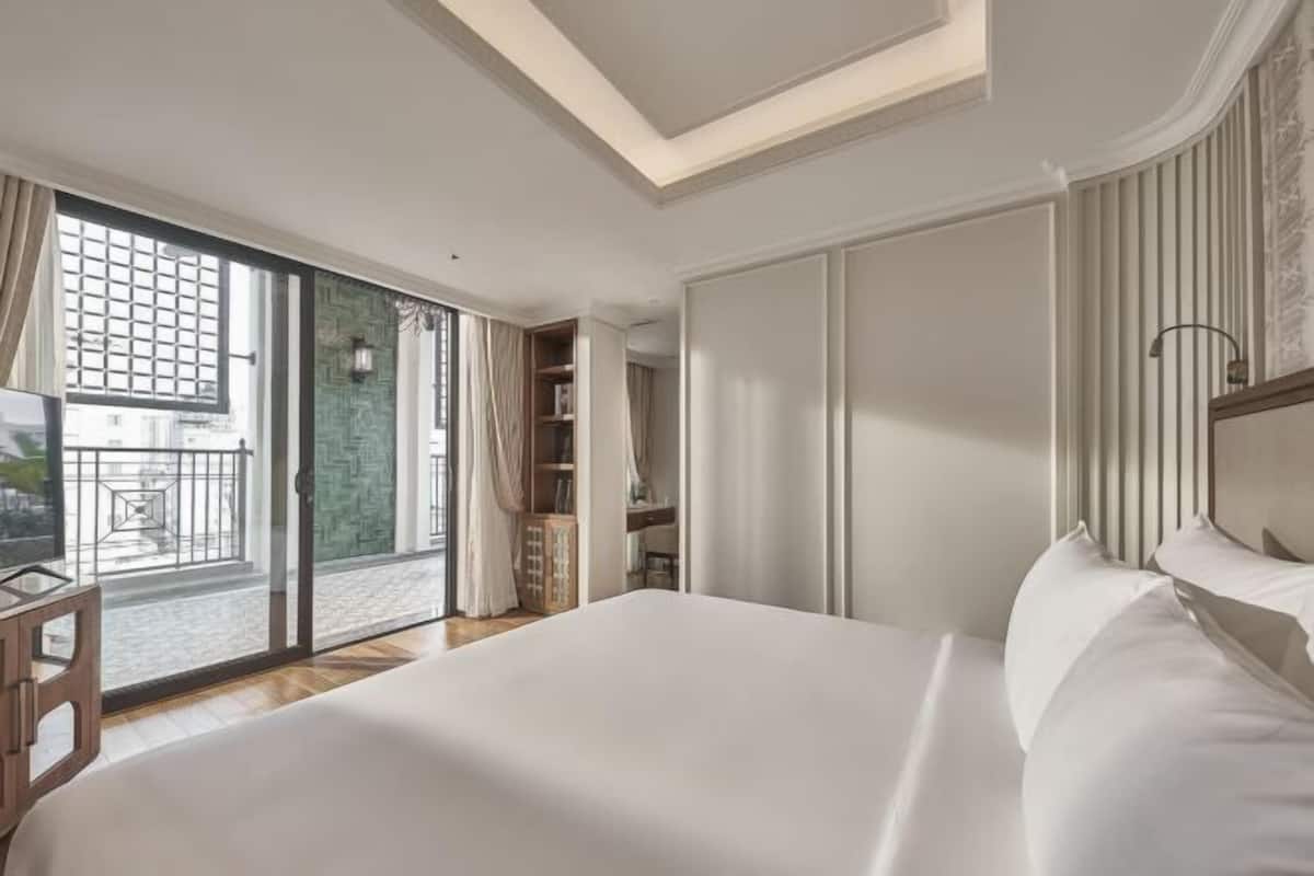 Ropa de cama de alta calidad, edredón y minibar