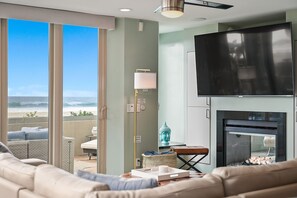 Smart-tv en een open haard