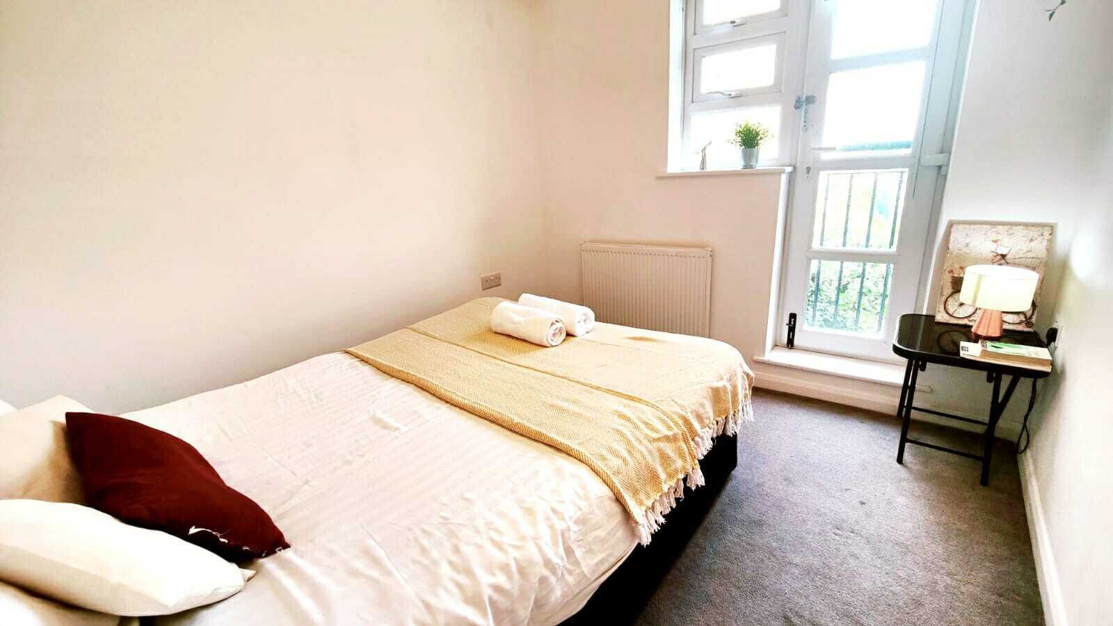 City Apartment | 2 bedrooms, iron/ironing board, free WiFi, bed sheets
