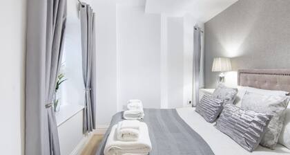 The Roost Group - 2 Bedrooms - Apartment #2