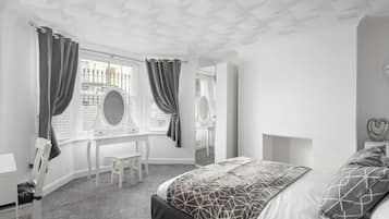 1 bedroom, iron/ironing board, WiFi, bed sheets