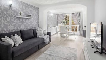 TV, Netflix, streaming services, offices