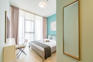 1 bedroom, individually decorated, iron/ironing board, free WiFi
