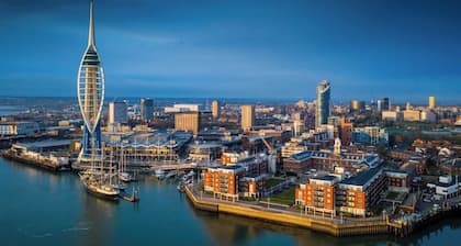 City Centre Chichester Apartment, Peaceful Chichester Retreat, Sleeps 2