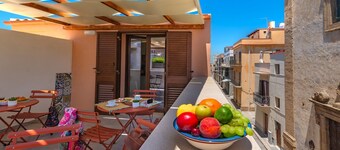 Macramé Suites & Rooms