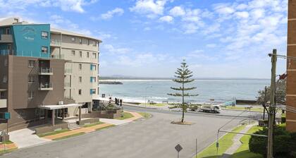 Breakers 6 - Beach View