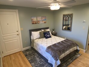 1 habitación, escritorio, tabla de planchar con plancha y wifi gratis 