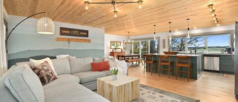 Televisión y oficina