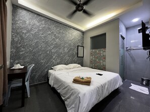 Habitación Deluxe doble | Wifi gratis y ropa de cama
