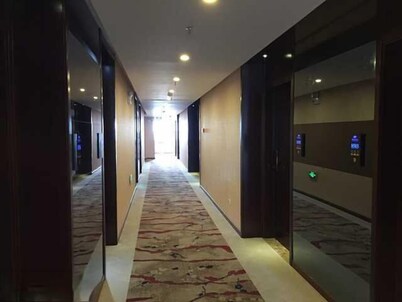Yunhai Business Hotel